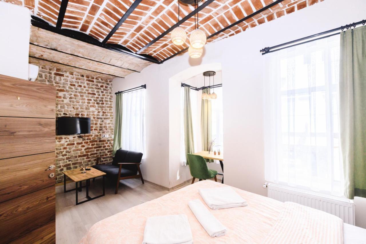 Turan33 Istambul Exterior foto