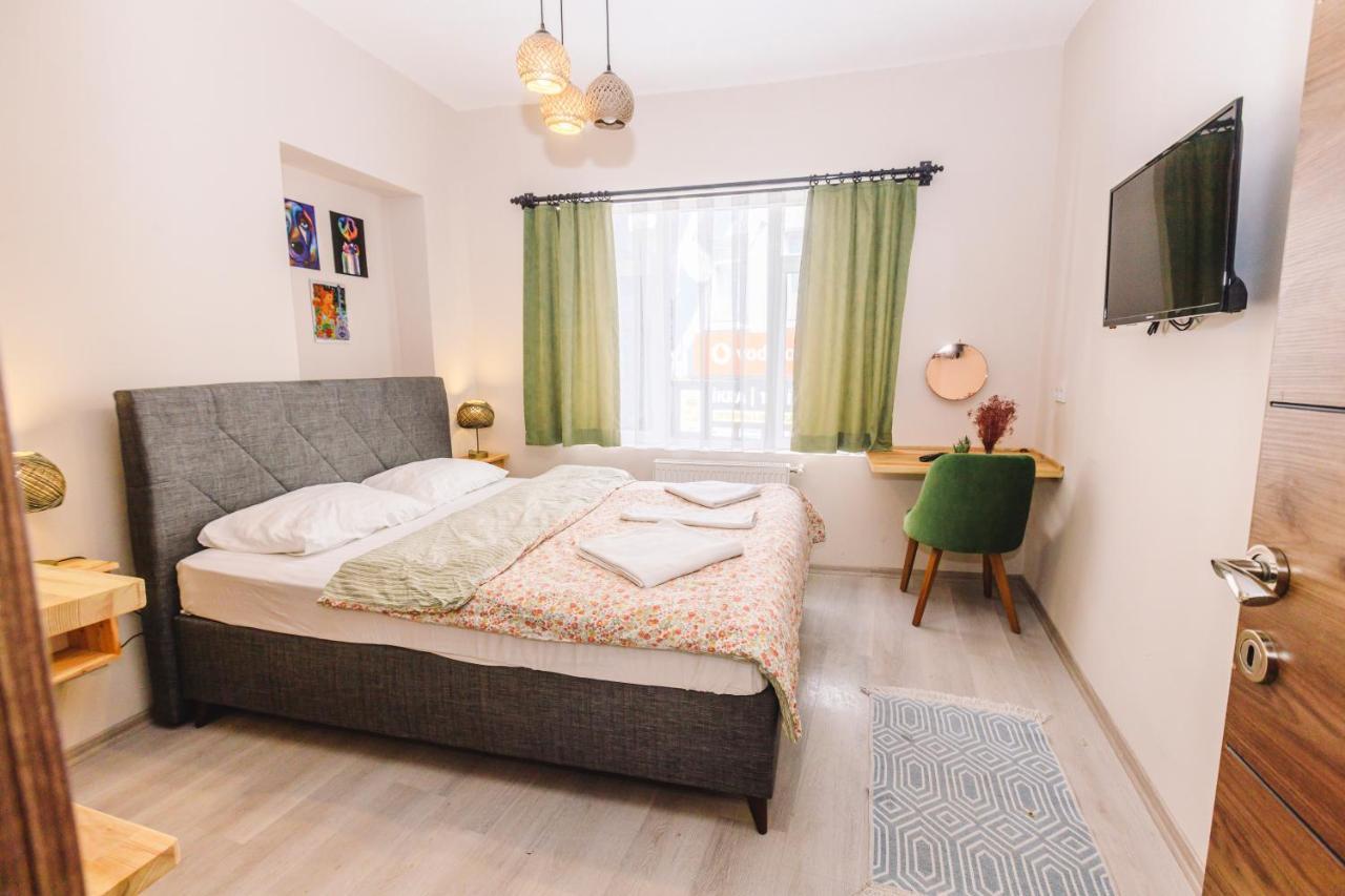 Turan33 Istambul Exterior foto