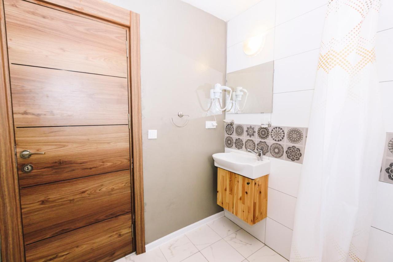 Turan33 Istambul Exterior foto